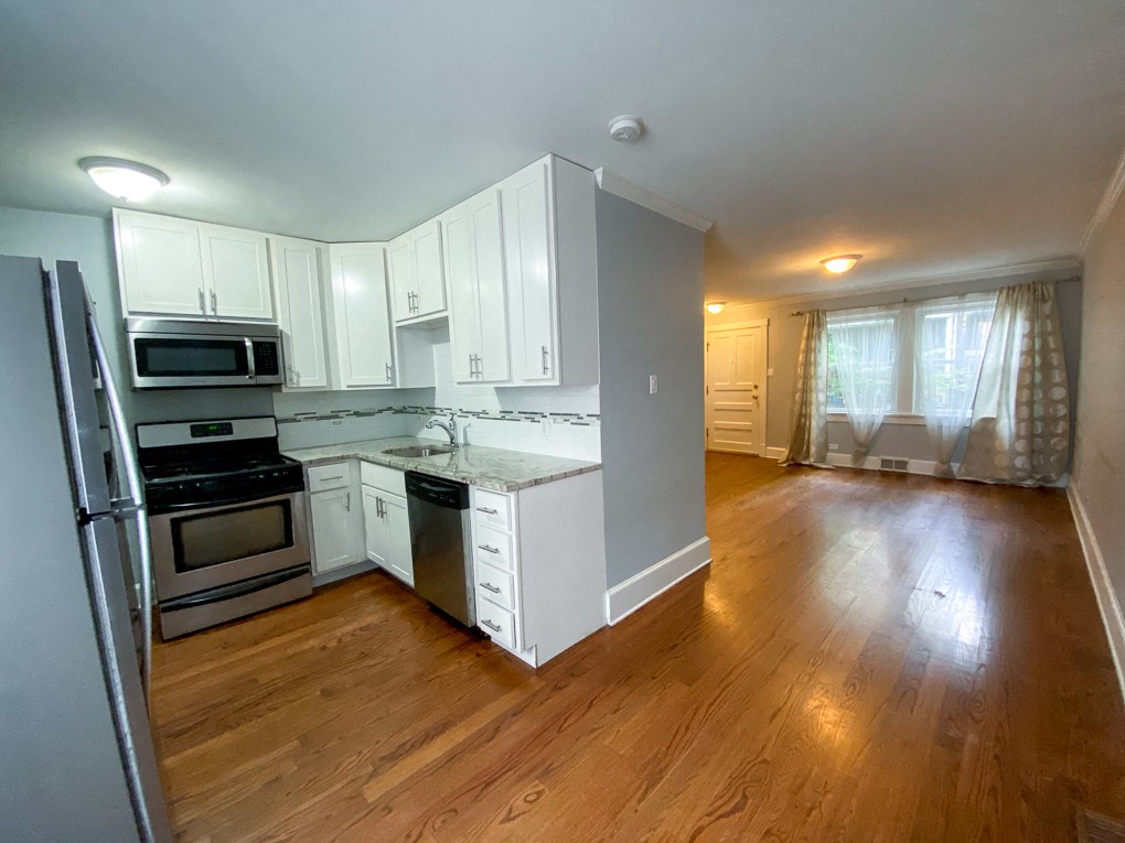 607 W. Deming Pl. 607 W. Deming Pl., Chicago, IL 60614 Lincoln Park - Leasing by Cross Street